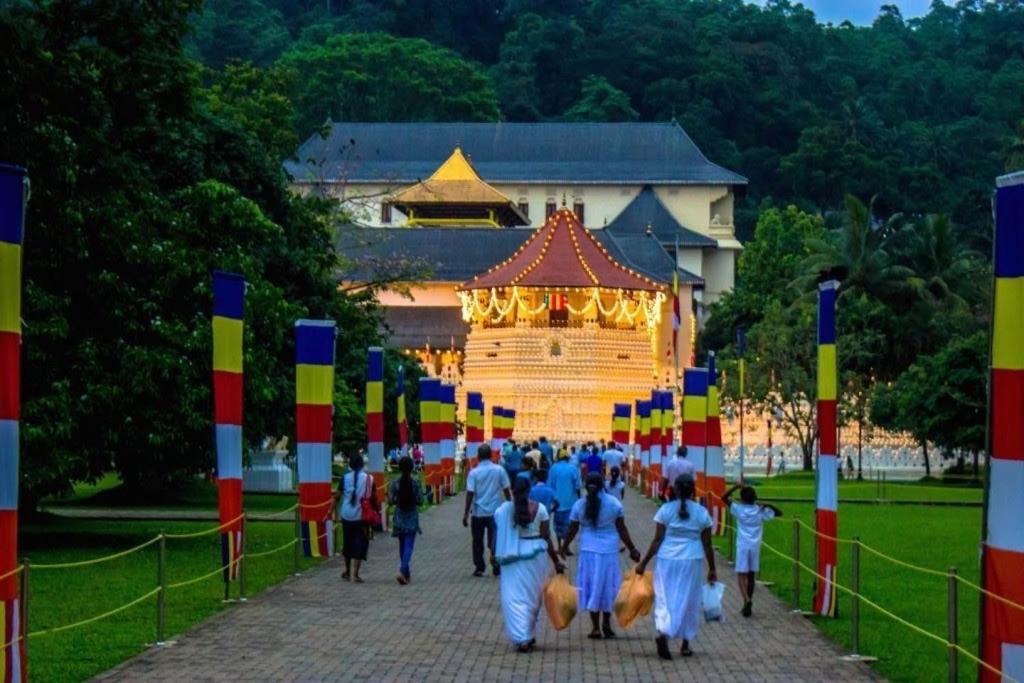 Deiyannewela Nisansala Homestay Kandy מראה חיצוני תמונה